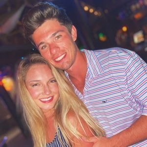 Meet your Posher, Mckenzie